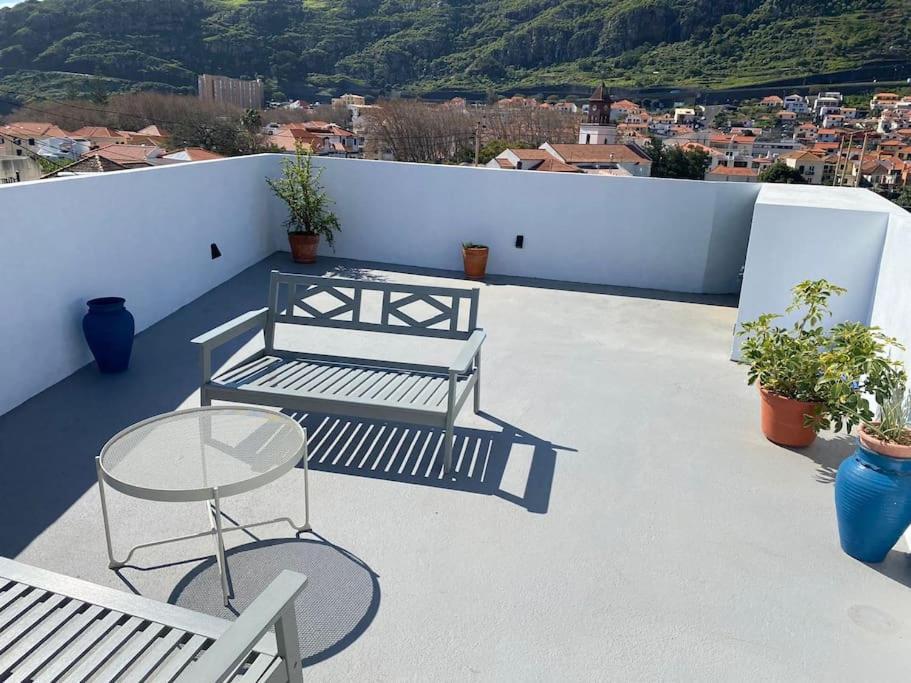 Machico Center W/ Terrace 5 Min Beach Eksteriør bilde